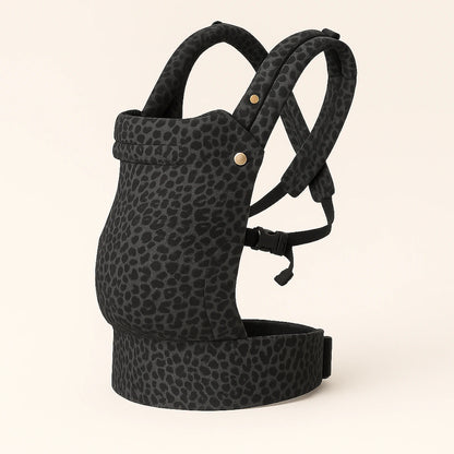 Winter Baby Carrier Backpack – Windproof, Warm & Comfortable for Outdoor Use