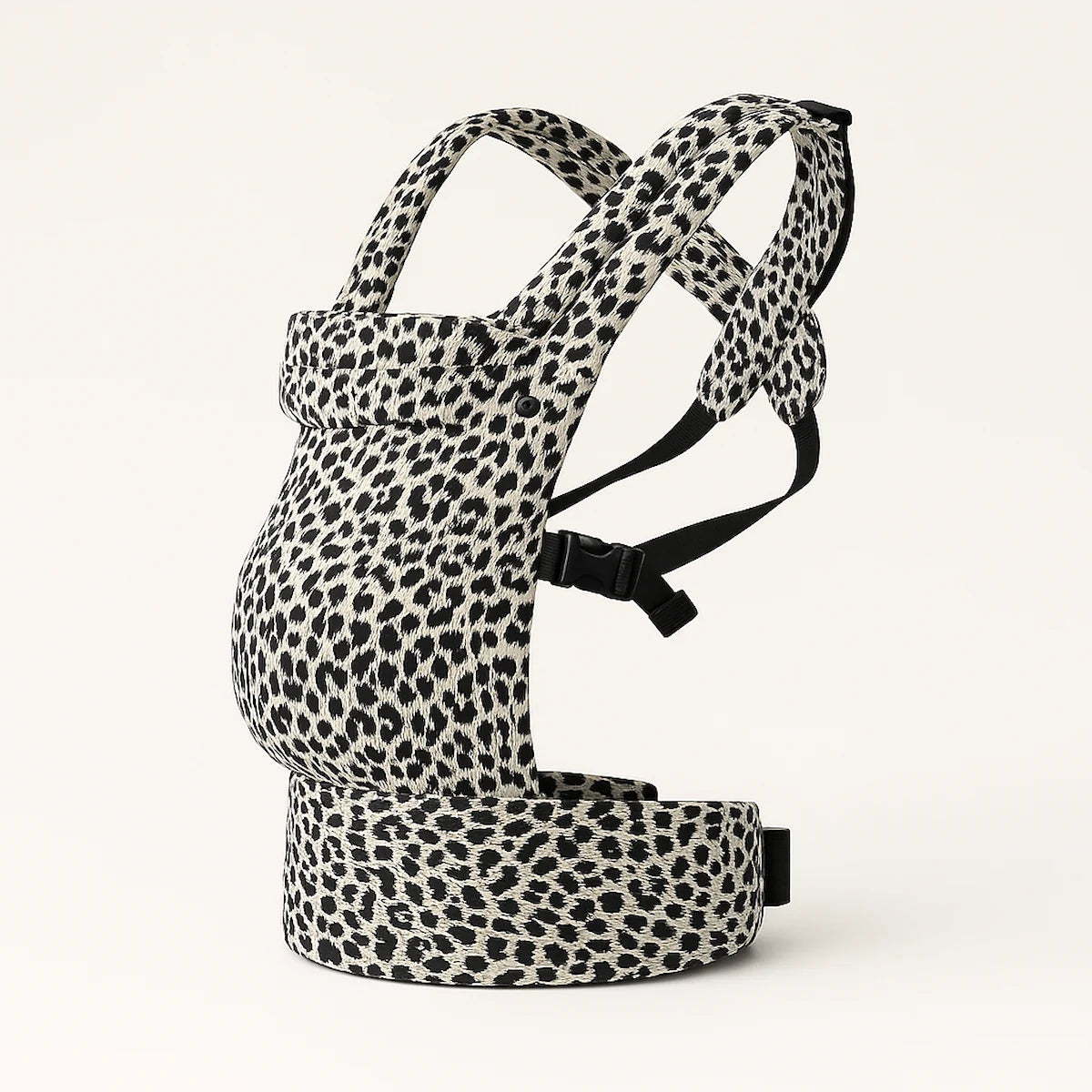 Winter Baby Carrier Backpack – Windproof, Warm & Comfortable for Outdoor Use